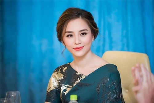 Vẻ đẹp của thiên lý sau 8 năm đăng quang tại hhhvvn