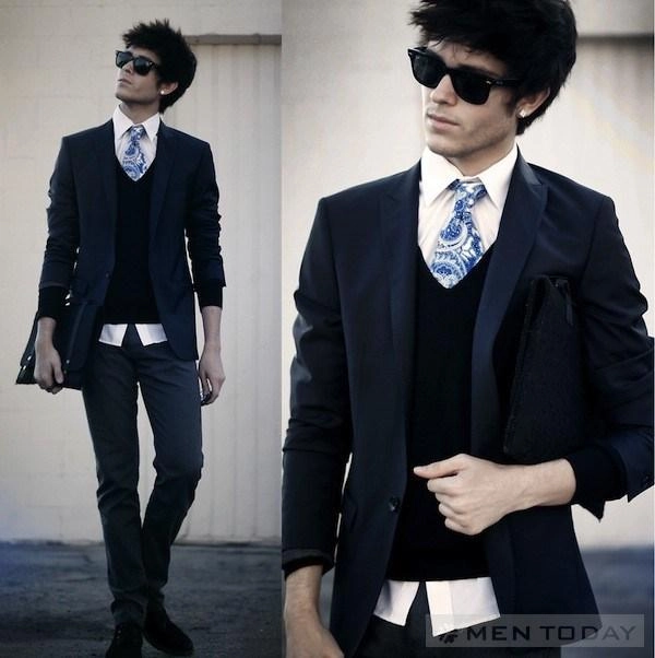 Tuyệt chiếu phối họa tiết cho áo sơ mi và cravat