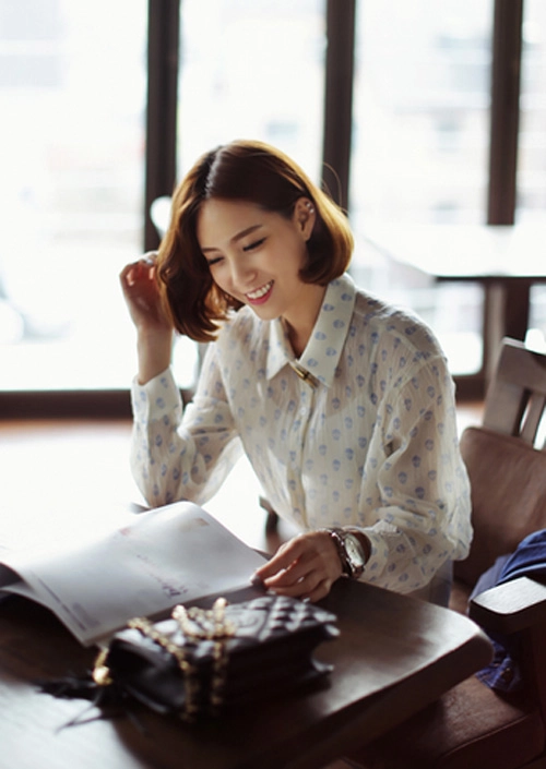 3 mẫu sơ mi tao cảm giảc tự tin thổi bay nắng nóng