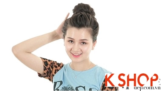 5 kiểu búi tóc cao cho cô nàng dễ thương