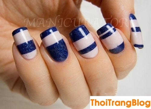 15 mẫu móng tay nail kẻ sọc đẹp cho nàng công sở