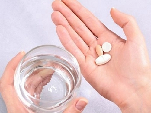Thuốc trị mụn - hiểm họa con dị tật