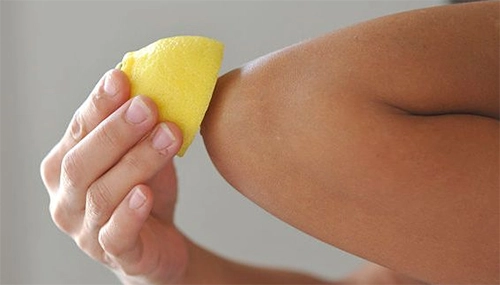 Tổng hợp mẹo đơn giản giúp khuỷu tay mịn trắng đều