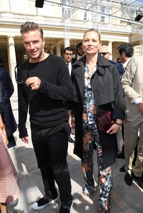 David beckham cuốn hút cực độ tại show louis vuitton