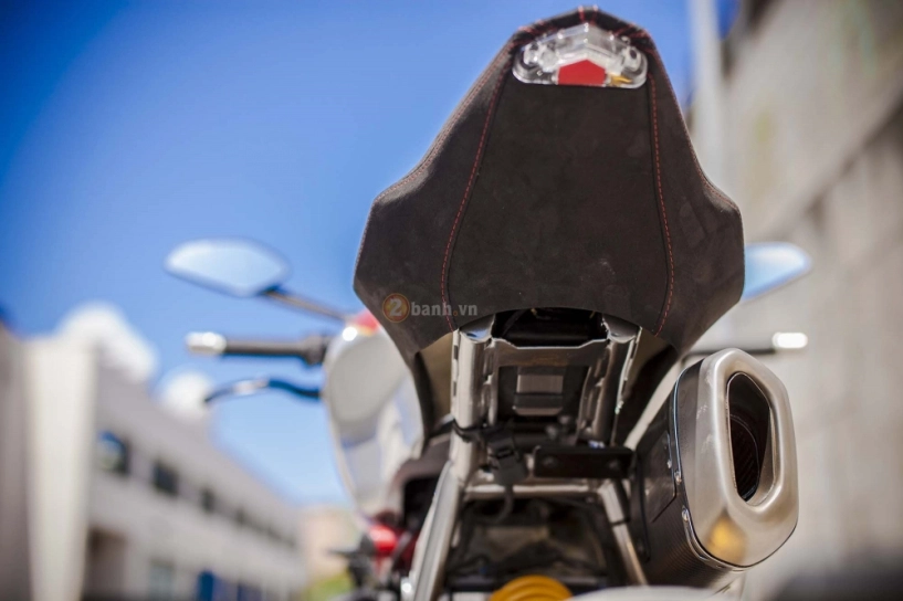 Ducati monster 1200 siluro bản độ kịch độc với phong cách scrambler