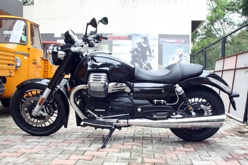 Moto guzzi trình làng mẫu xe california 1400 custom