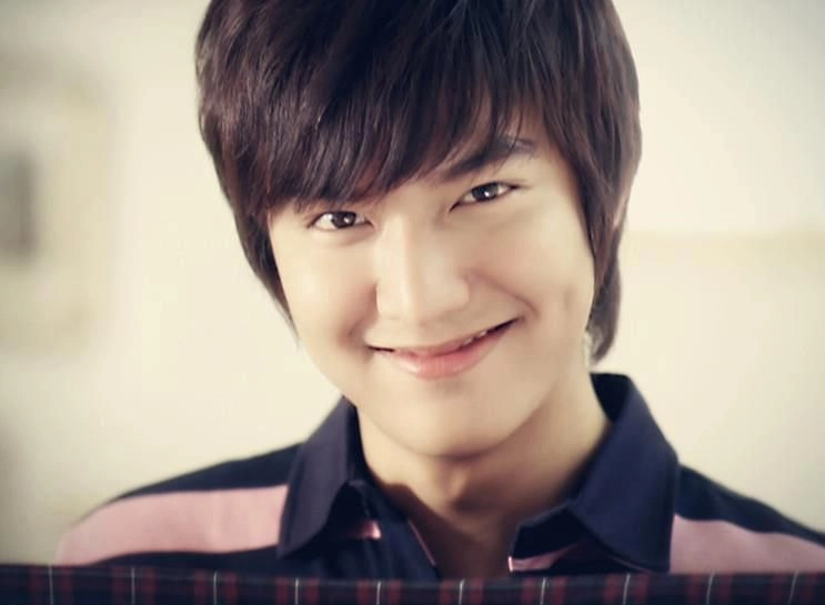 Tỉa layer ngắn phong cách như lee min ho