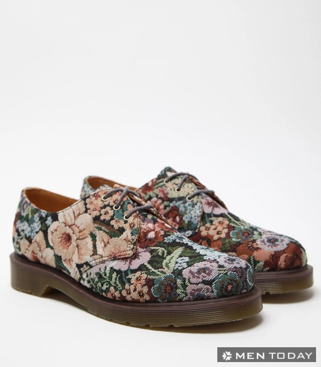 Đa phong cách cùng những items họa tiết floral