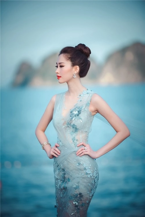 Ngắm sao việt như thiên thần khi diện váy trên thảm đỏ