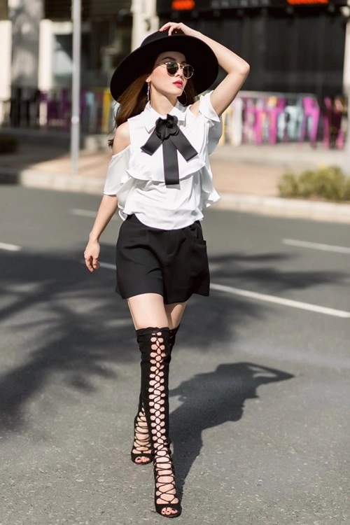 Street style đa phong cách của yến trang