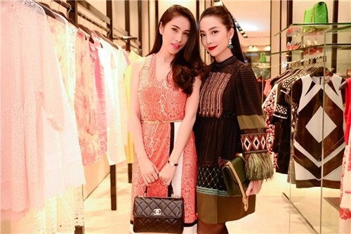 Thuỷ tiên linh nga quyến rũ khi diện hàng hiệu