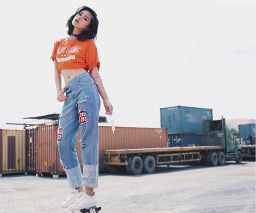 Xu hướng mới cực chất mang tên jeans 2 màu