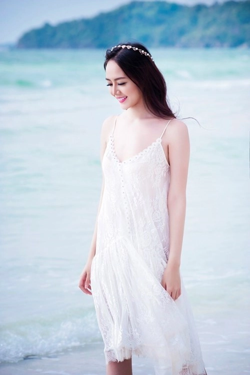 5 set đồ đi biển giành cho cô nàng điệu đà nữ tính
