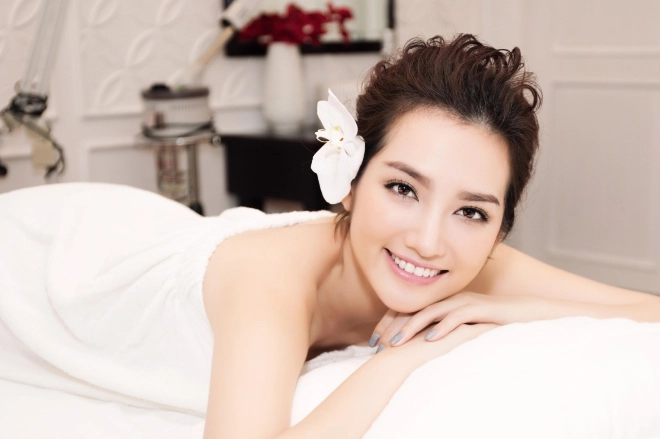 Cách hoa hậu trúc diễm giữ làn da tươi trẻ