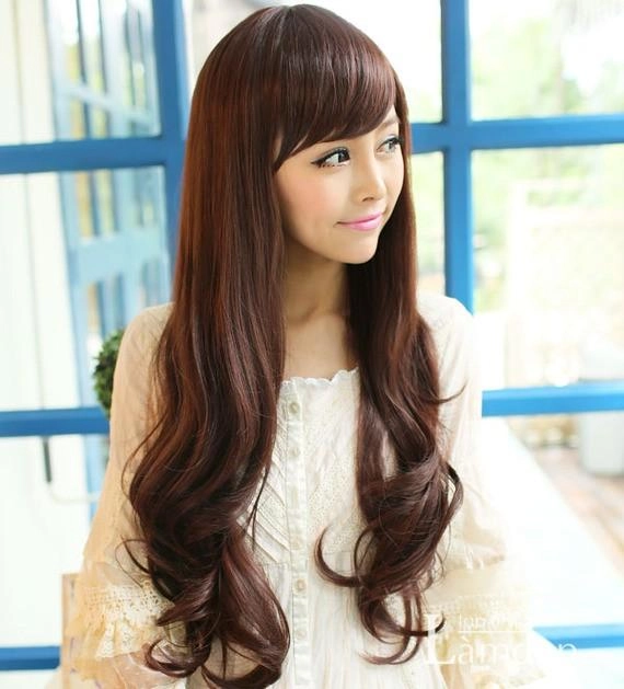 Kiểu tóc uốn xoăn sóng nước không bao giờ lỗi mốt