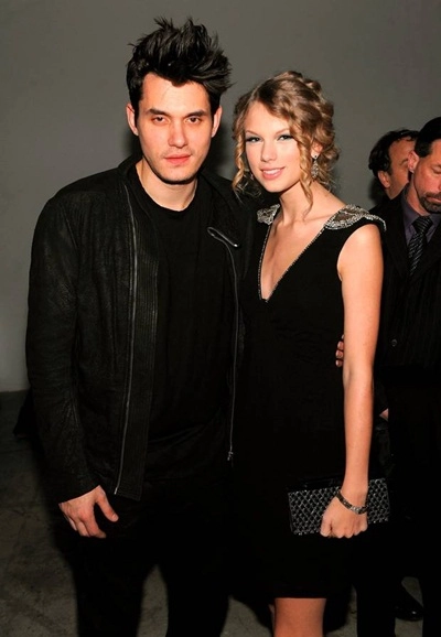 Thời trang taylor swift đổi mỗi khi thay người tình