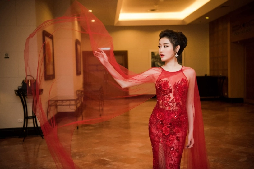Á hậu Huyền My cuốn hút với đầm xuyên thấu hình ảnh 4 Á hậu huyền my cuốn hút gợi cảm với đầm xuyên thấu