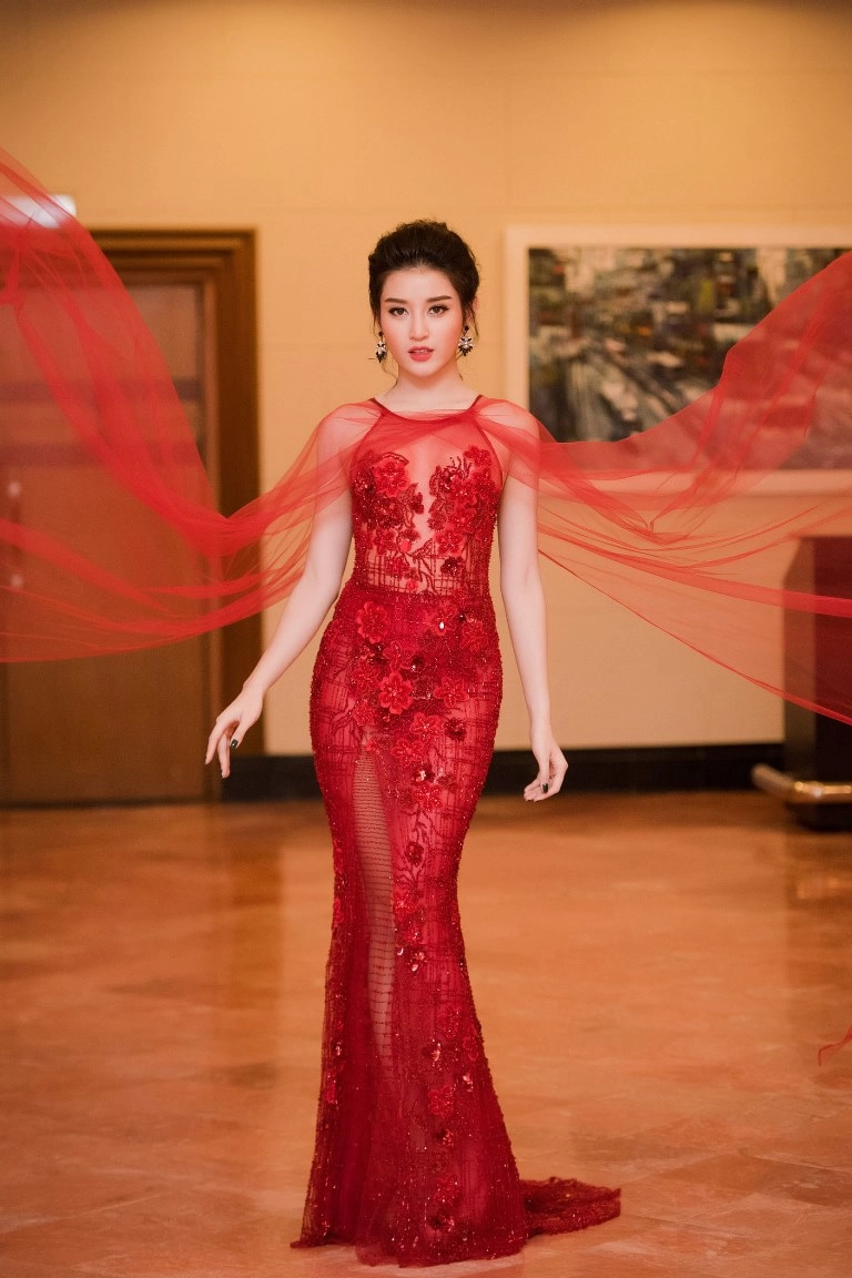 Á hậu Huyền My cuốn hút với đầm xuyên thấu hình ảnh 5 Á hậu huyền my cuốn hút gợi cảm với đầm xuyên thấu