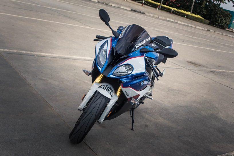 Siêu mô tô BMW S1000RR lên tem M Series tại Sài Gòn hình ảnh 3 Bmw s1000rr siêu mô tô được lên tem m series tại sài gòn