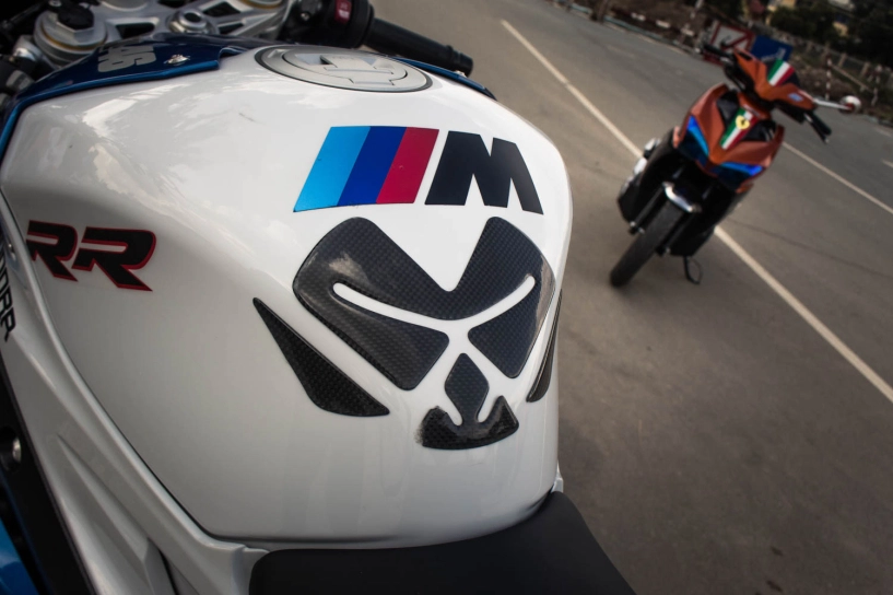 Siêu mô tô BMW S1000RR lên tem M Series tại Sài Gòn hình ảnh 10 Bmw s1000rr siêu mô tô được lên tem m series tại sài gòn