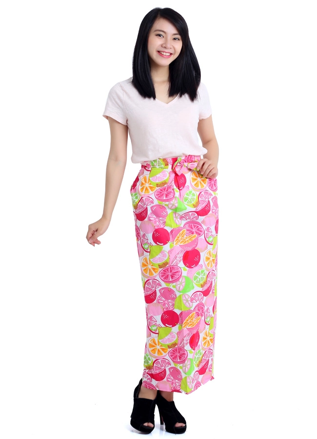 Giá chiếc áo buộc phải có trong cốp xe hè này