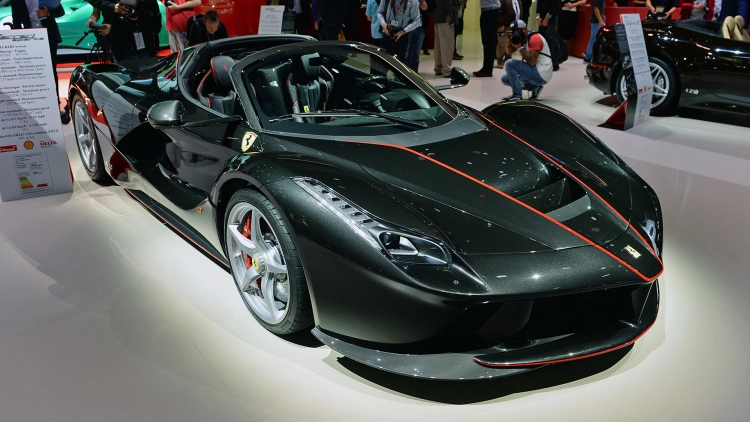 LaFerrari Aperta giá 2 triệu USD, giới hạn 200 chiếc hình ảnh 2 Laferrari aperta bản giới hạn giá 2 triệu usd