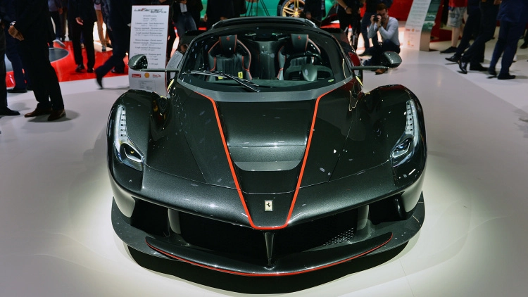 LaFerrari Aperta giá 2 triệu USD, giới hạn 200 chiếc hình ảnh 4 Laferrari aperta bản giới hạn giá 2 triệu usd