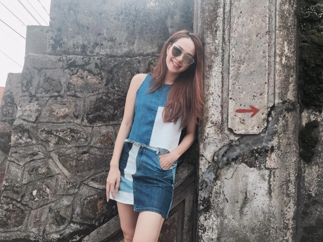 Mặc đồ bình dân sang chảnh như đồ hiệu của minh hằng