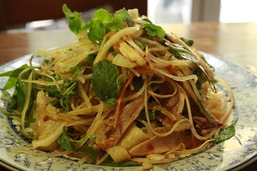 Thưởng thức cơm ga hôi an chuân vi ơ sai gòn