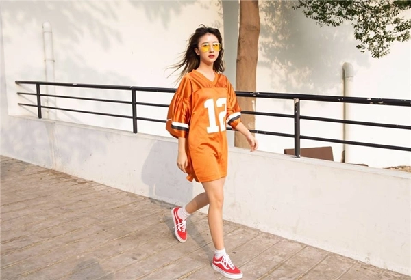 Tuyệt chiêu ăn gian chiều cao của quỳnh anh shyn min