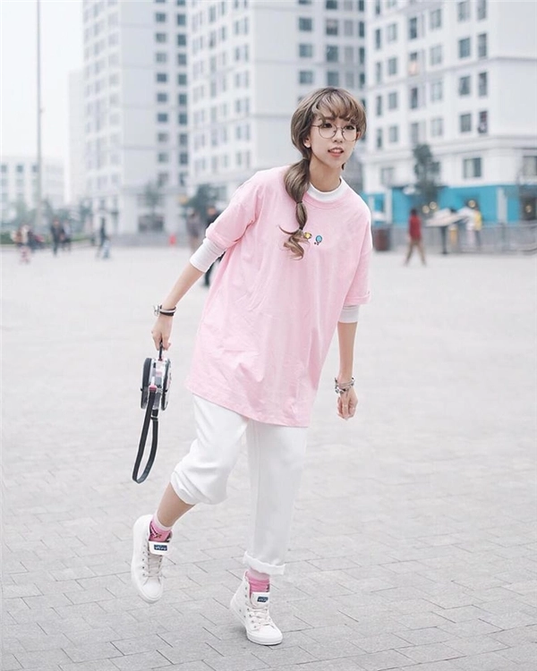 Tuyệt chiêu ăn gian chiều cao của quỳnh anh shyn min