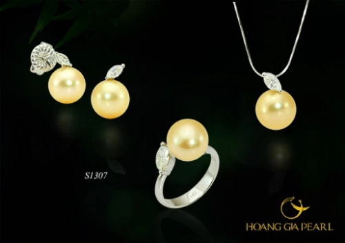Tuyệt chiêu để nàng chọn trang sức dự tiệc