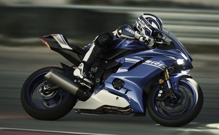 Yamaha giới thiệu siêu môtô R6 2017 hình ảnh 14 Yamaha ra mắt siêu môtô r6 2017