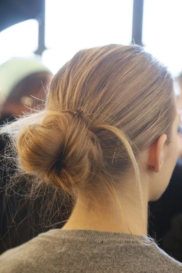 5 kiểu tóc đơn giản mà đẹp cho bạn gái xuống phố hè 2017