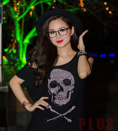 Những kiểu tóc dài uốn xoăn đẹp như tâm tít