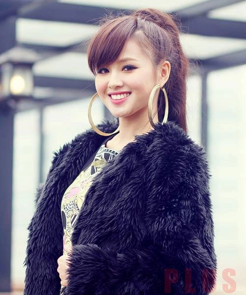 Những kiểu tóc dài uốn xoăn đẹp như tâm tít