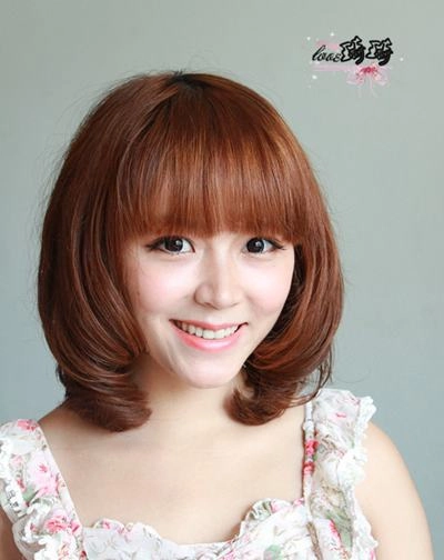 Tóc ngắn uốn cụp ngang vai cá tính không lo lỗi mốt
