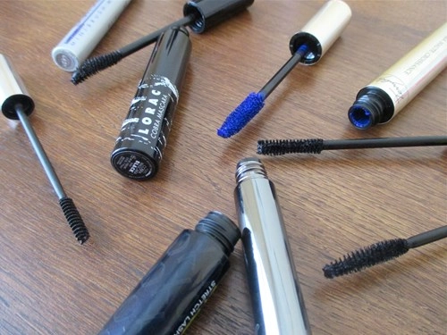 Chuyện gì sẽ xảy ra nếu bạn dùng đồ make up quá hạn