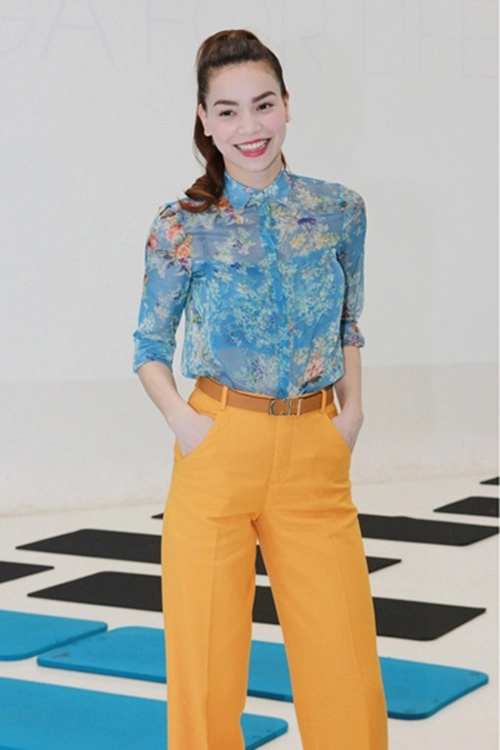 Hà hồ say mê sơ mi zara