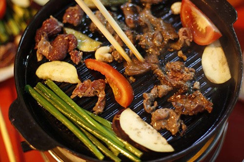 10 món ngon phố đi bộ hà nội nhất định phải thử