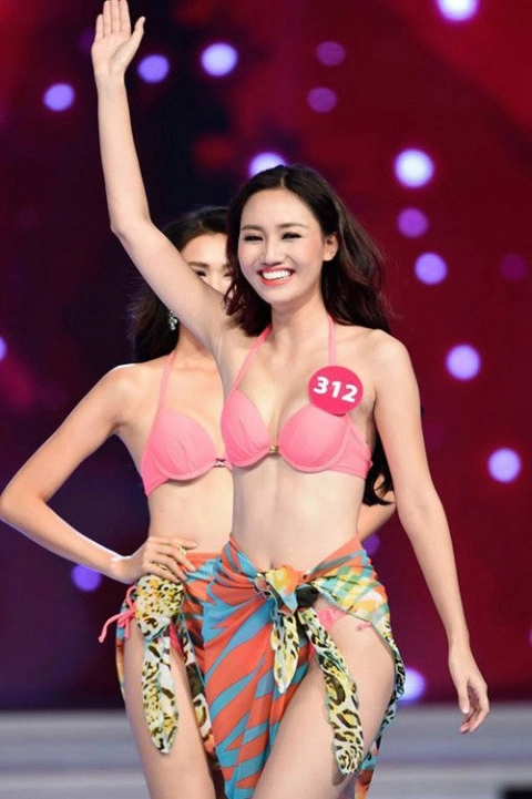 Em gái cao 1m80 của á hậu trà my đi thi hoa hậu vn