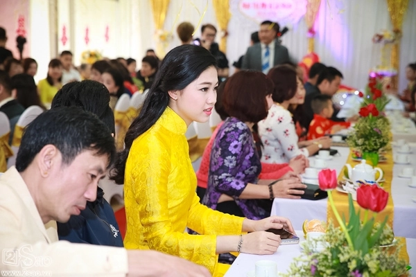 Em gái cao 1m80 của á hậu trà my đi thi hoa hậu vn