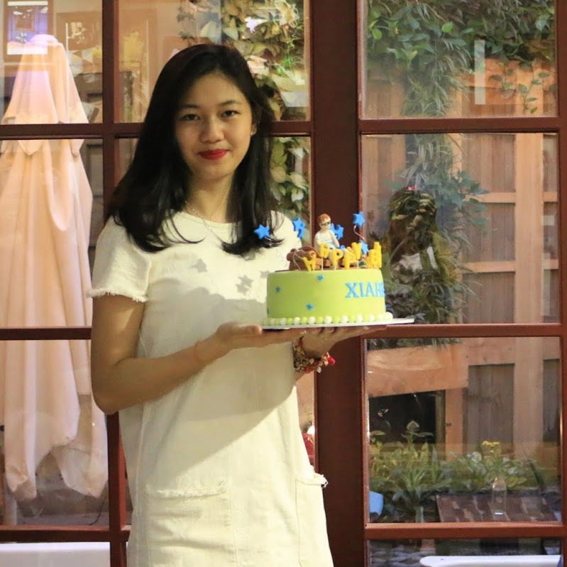 Em gái cao 1m80 của á hậu trà my đi thi hoa hậu vn