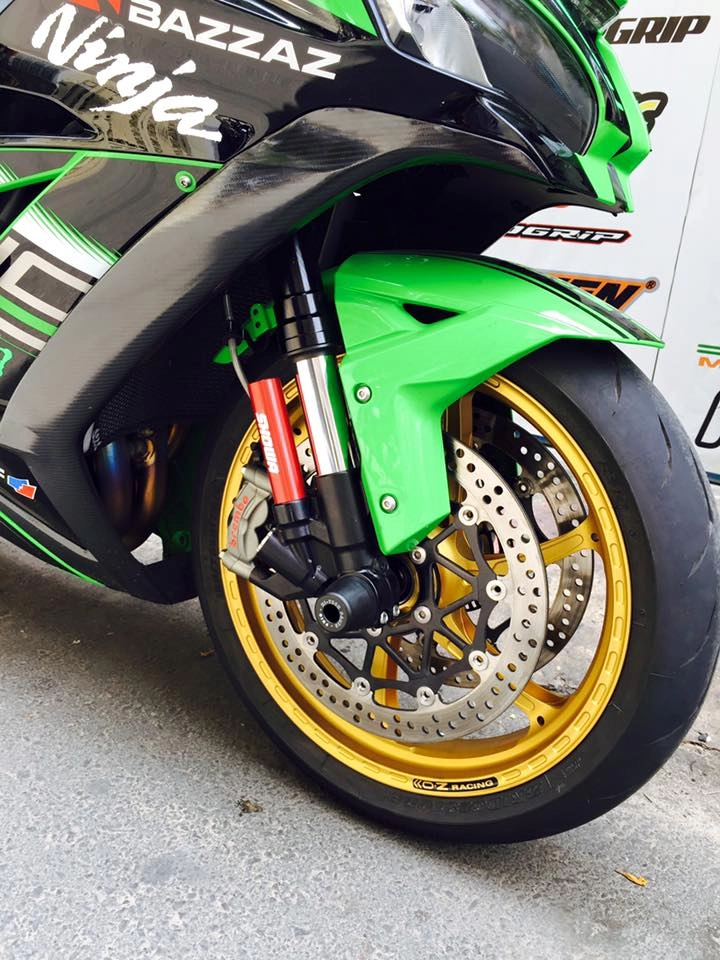 Hàng khủng zx10r 2016 đầu tiên lên mâm oz racing tại việt nam