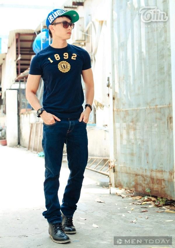 Mix quần jeans và áo thun đẹp như chan than san
