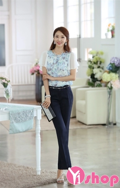 Áo sơ mi nữ họa tiết hoa sành điệu cho nàng công sở