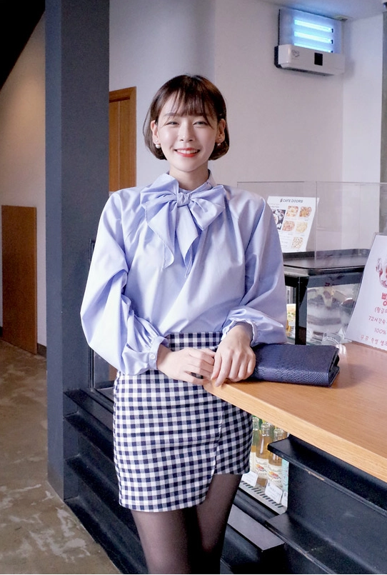Áo sơ mi nữ tay dài phồng cho bạn gái trẻ trung nơi công sở