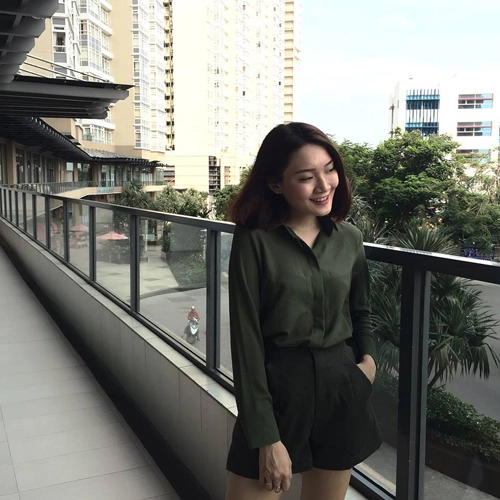 Chọn kiểu mặc sơ mi nhanh gọn cho ngày đi làm vội