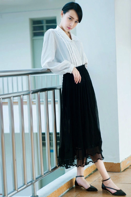 Hãy để áo sơ mi trắng giúp bạn đẹp hoàn hảo