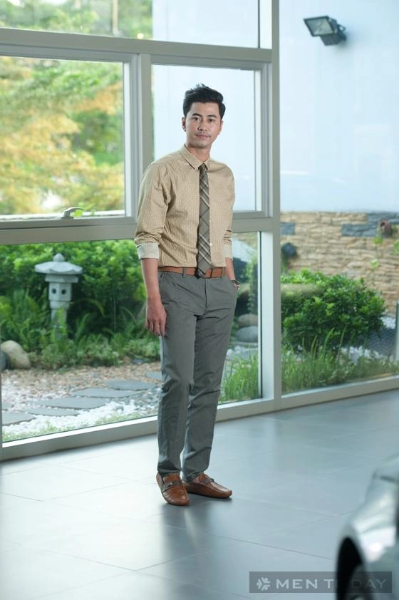 Mix đồ công sở hoàn hảo với sơ mi và cà vạt